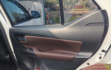 Toyota Fortuner II, 2019 год, 3 450 000 рублей, 9 фотография