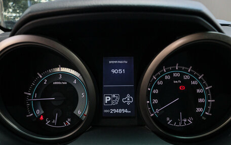 Toyota Land Cruiser Prado 150 рестайлинг 2, 2011 год, 2 450 000 рублей, 18 фотография