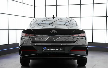 Hyundai Elantra, 2023 год, 2 190 000 рублей, 5 фотография