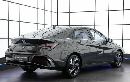 Hyundai Elantra, 2023 год, 2 190 000 рублей, 4 фотография