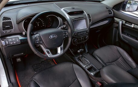 KIA Sorento II рестайлинг, 2019 год, 1 915 000 рублей, 13 фотография