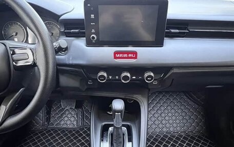 Honda Vezel, 2023 год, 2 460 000 рублей, 17 фотография