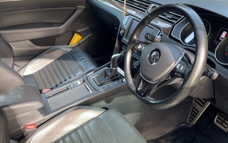 Volkswagen Passat B8 рестайлинг, 2015 год, 1 670 000 рублей, 10 фотография