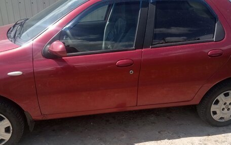 Fiat Albea I рестайлинг, 2009 год, 270 000 рублей, 3 фотография