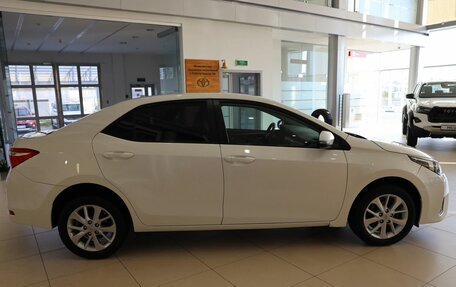 Toyota Corolla, 2014 год, 1 390 000 рублей, 4 фотография