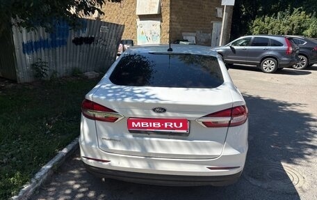 Ford Fusion (North America) II, 2019 год, 800 000 рублей, 1 фотография