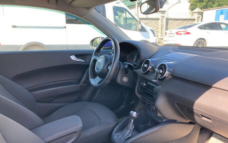 Audi A1, 2011 год, 1 050 000 рублей, 6 фотография