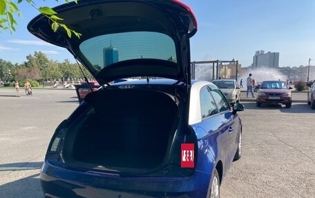 Audi A1, 2011 год, 1 050 000 рублей, 13 фотография