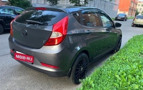 Hyundai Solaris II рестайлинг, 2015 год, 749 000 рублей, 8 фотография