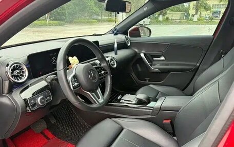 Mercedes-Benz A-Класс, 2023 год, 1 855 000 рублей, 4 фотография