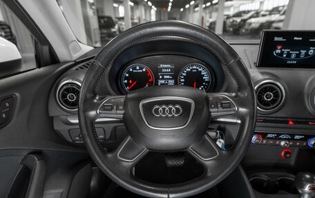 Audi A3, 2015 год, 1 530 000 рублей, 10 фотография