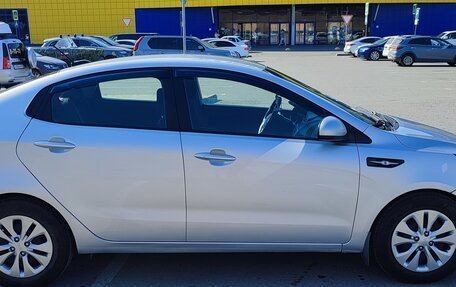 KIA Rio III рестайлинг, 2017 год, 990 000 рублей, 3 фотография