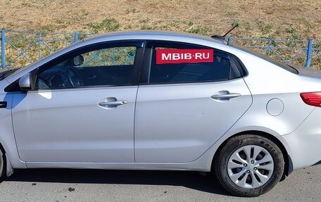 KIA Rio III рестайлинг, 2017 год, 990 000 рублей, 6 фотография