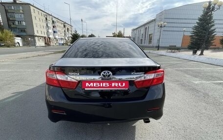 Toyota Camry, 2013 год, 1 555 555 рублей, 7 фотография