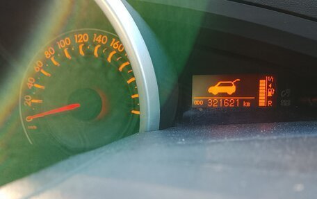 Toyota Verso I, 2011 год, 1 250 000 рублей, 2 фотография