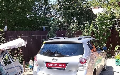 Toyota Verso I, 2011 год, 1 250 000 рублей, 17 фотография