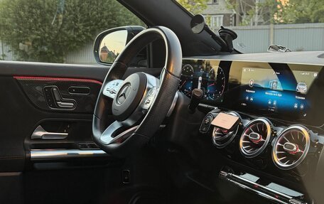 Mercedes-Benz GLA, 2020 год, 3 400 000 рублей, 4 фотография