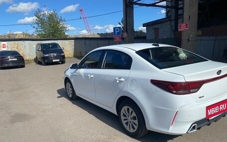 KIA Rio IV, 2020 год, 1 590 000 рублей, 7 фотография