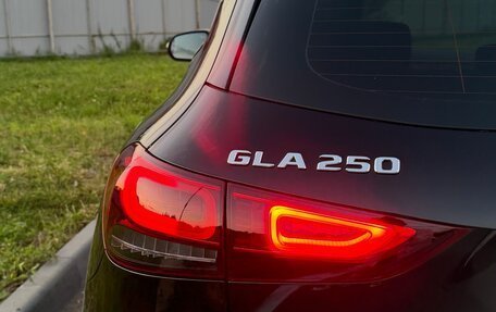 Mercedes-Benz GLA, 2020 год, 3 400 000 рублей, 12 фотография