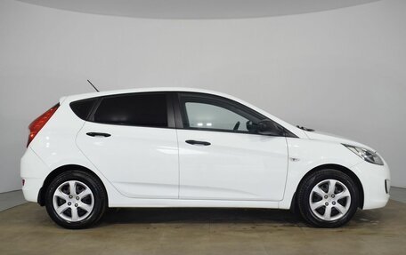 Hyundai Solaris II рестайлинг, 2013 год, 830 000 рублей, 4 фотография