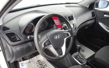 Hyundai Solaris II рестайлинг, 2013 год, 830 000 рублей, 9 фотография