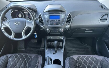 Hyundai ix35 I рестайлинг, 2014 год, 1 300 000 рублей, 10 фотография