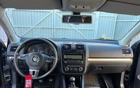 Volkswagen Jetta VI, 2010 год, 550 000 рублей, 8 фотография
