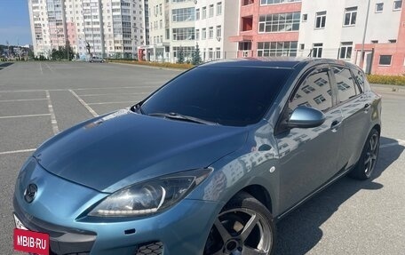 Mazda 3, 2011 год, 650 000 рублей, 2 фотография