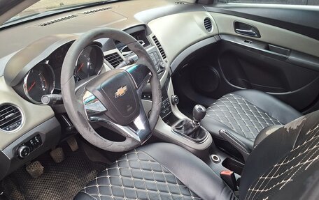 Chevrolet Cruze II, 2011 год, 430 000 рублей, 4 фотография