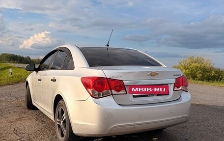 Chevrolet Cruze II, 2012 год, 600 000 рублей, 4 фотография