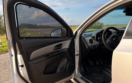 Chevrolet Cruze II, 2012 год, 600 000 рублей, 6 фотография