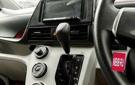 Toyota Sienta II, 2017 год, 1 390 000 рублей, 20 фотография