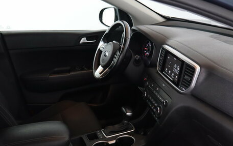 KIA Sportage IV рестайлинг, 2019 год, 2 199 000 рублей, 9 фотография