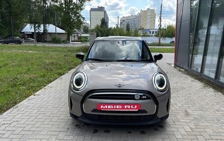 MINI Hatch, 2022 год, 2 850 000 рублей, 8 фотография