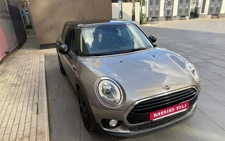 MINI Clubman, 2018 год, 2 500 000 рублей, 2 фотография