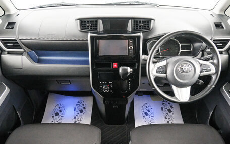 Toyota Roomy I, 2017 год, 1 039 000 рублей, 11 фотография