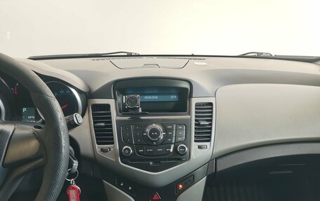 Chevrolet Cruze II, 2012 год, 690 000 рублей, 12 фотография