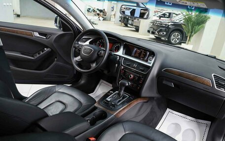 Audi A4, 2015 год, 1 290 000 рублей, 10 фотография