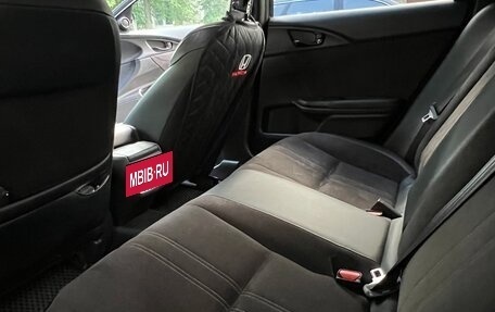 Honda Insight III, 2018 год, 2 280 000 рублей, 4 фотография