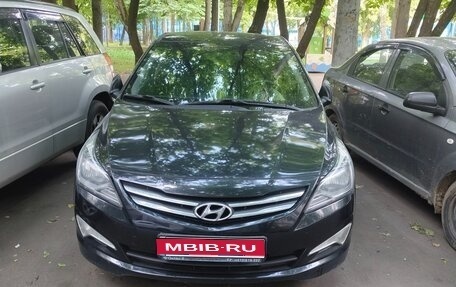 Hyundai Solaris II рестайлинг, 2014 год, 1 000 000 рублей, 1 фотография