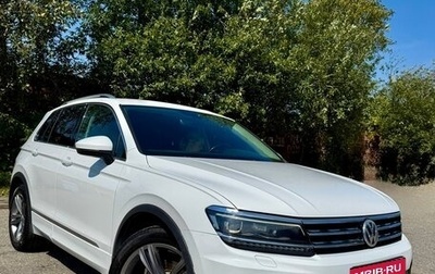 Volkswagen Tiguan II, 2018 год, 2 450 000 рублей, 1 фотография