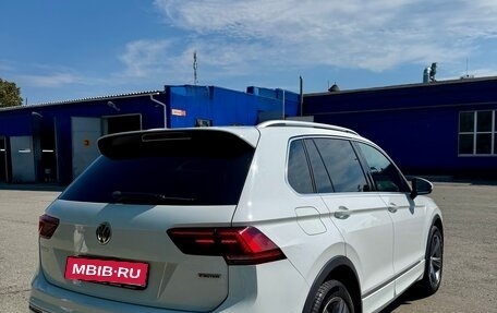 Volkswagen Tiguan II, 2018 год, 2 450 000 рублей, 7 фотография
