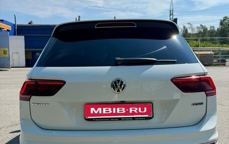 Volkswagen Tiguan II, 2018 год, 2 450 000 рублей, 6 фотография