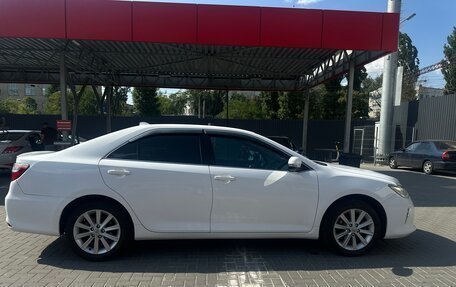 Toyota Camry, 2014 год, 1 870 000 рублей, 4 фотография