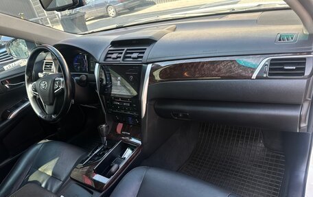 Toyota Camry, 2014 год, 1 870 000 рублей, 10 фотография