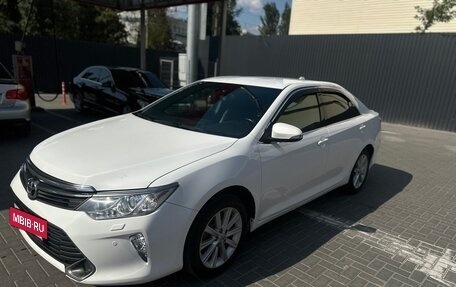 Toyota Camry, 2014 год, 1 870 000 рублей, 3 фотография