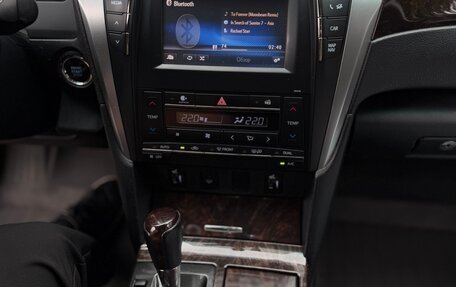 Toyota Camry, 2015 год, 2 000 000 рублей, 14 фотография