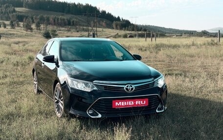 Toyota Camry, 2015 год, 2 000 000 рублей, 16 фотография
