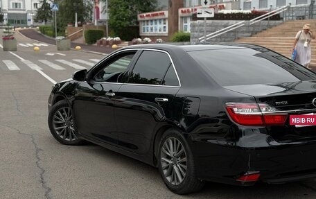 Toyota Camry, 2015 год, 2 000 000 рублей, 3 фотография