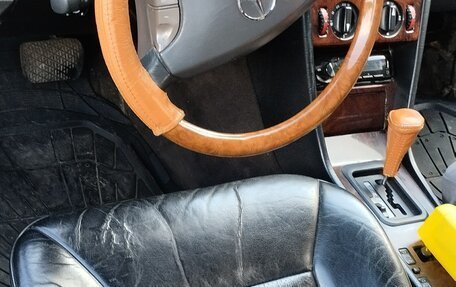 Mercedes-Benz E-Класс, 1996 год, 760 000 рублей, 7 фотография